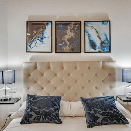 Palazzo Pitti Apartment With Terrace Florence Luaran gambar